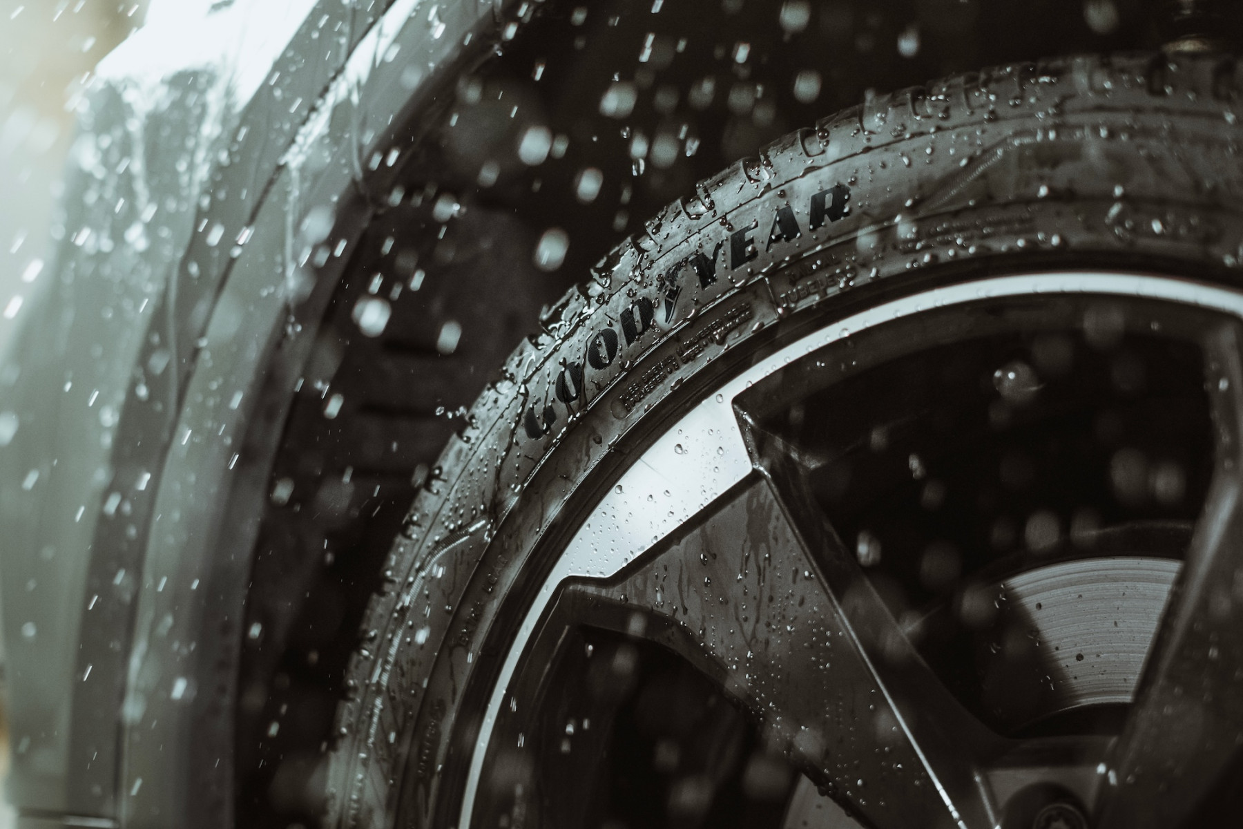 Goodyear Vector4Seasons Gen-3 detail