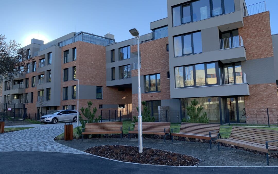 Bydlení v Česku 2026: stále menší byty, více parkování pro jízdní kola a méně stání pro automobily