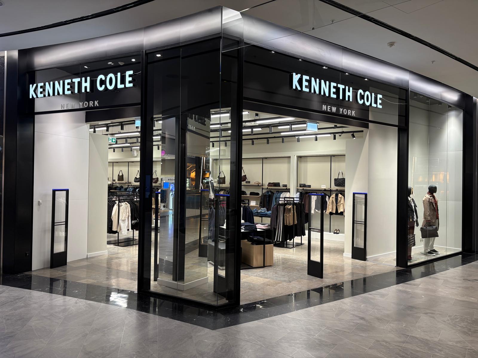 Foto: Kenneth Cole Westfield Chodov Colliers
